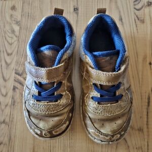 Oshkosh B'gosh Boys Sneakers